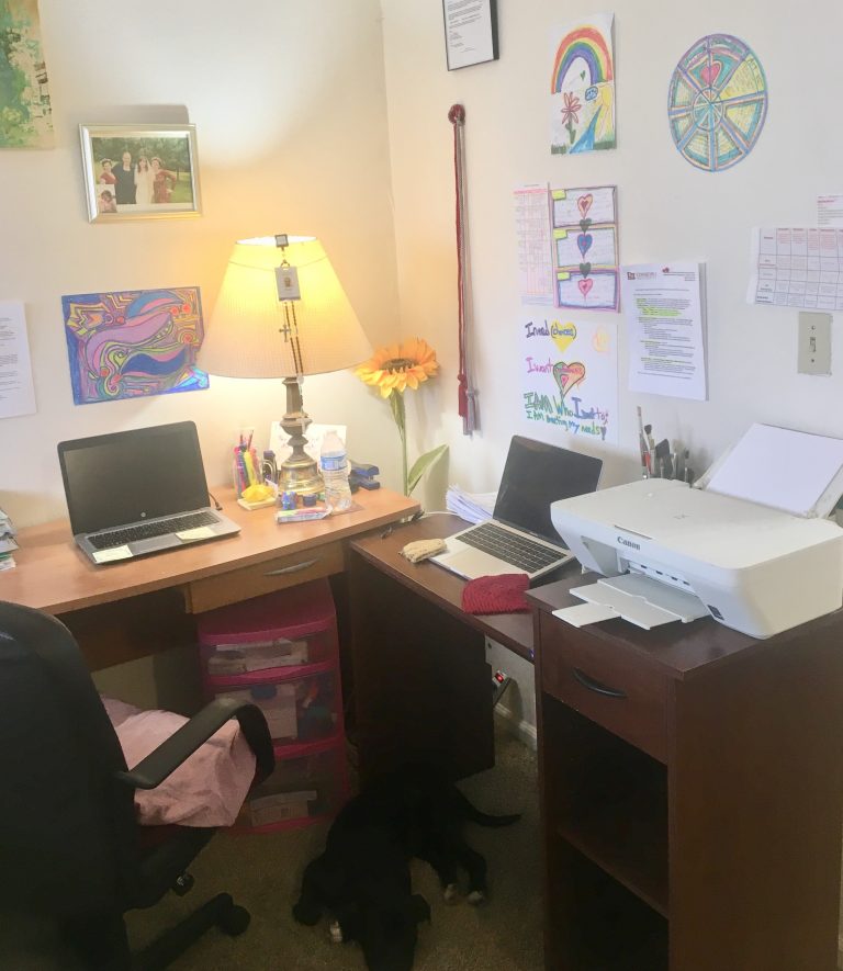 From an Online Art Therapy Grad Student, Here are 5 Tips for Making the